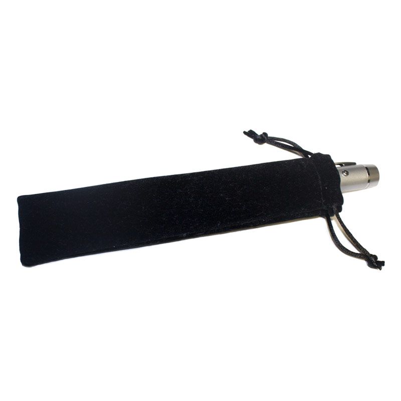 VAR014, BOLSA DE TERCIOPELO PARA BOLÍGRAFO
Bolsa de Terciopelo Negro para Memoria USB en forma de Bolígrafo.